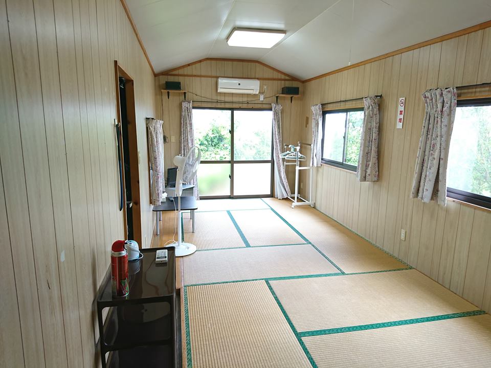 cottage-room